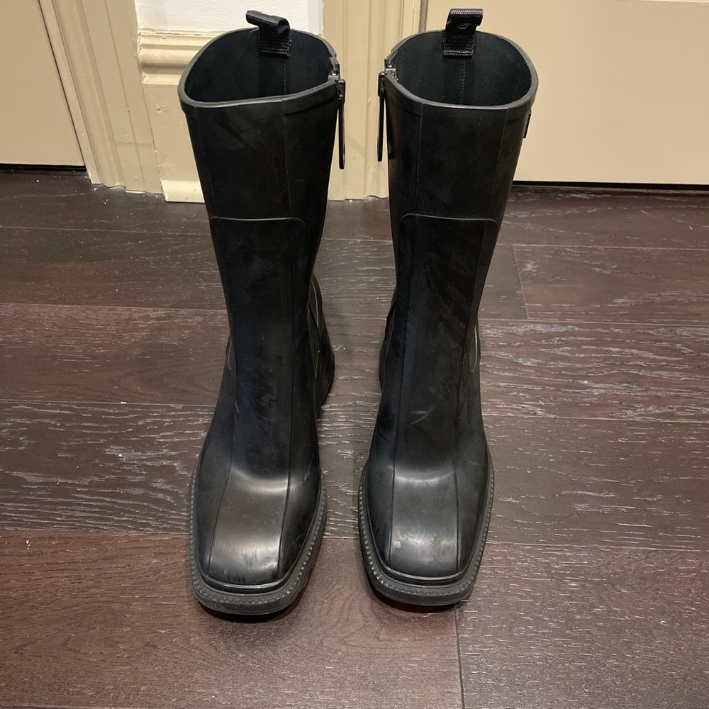 Black Chloé Betty Rubber Boot